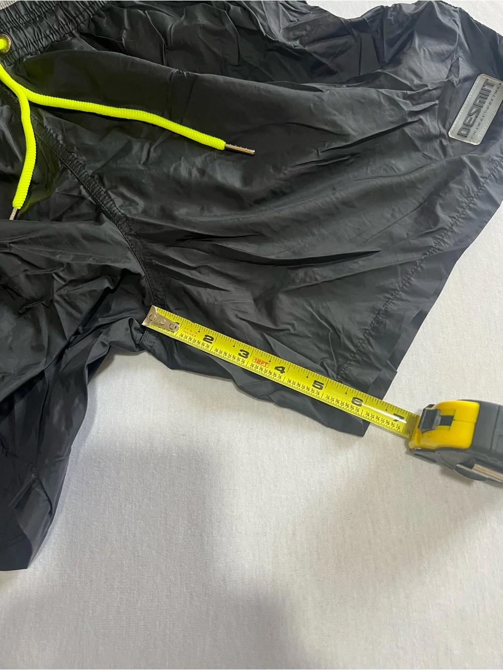 Desmiit lightweight black